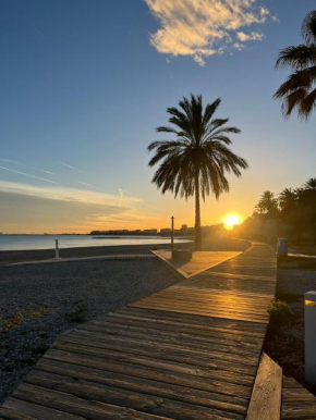 Las Palmeras, Vistas privilegiadas a toda la costa de Benicassim, con Piscina, Smart Tive y Wifi totalmente Gratuito